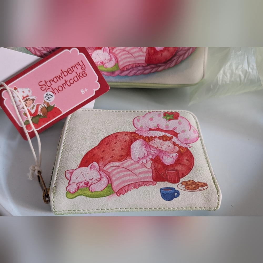 Loungefly Strawberry Shortcake Slumber Party Mini Backpack  and wallet - Picture 2 of 9